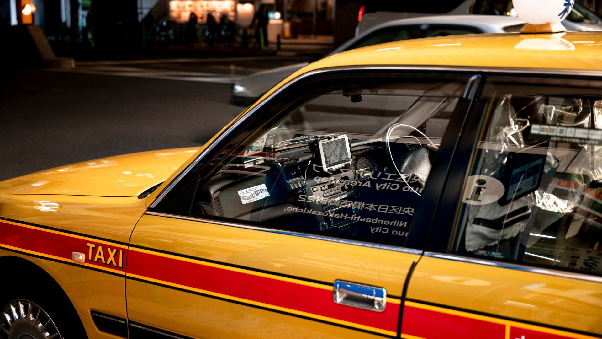 貨客混載とは？旅客と貨物を同時に運ぶ仕組みとメリット・事例を解説